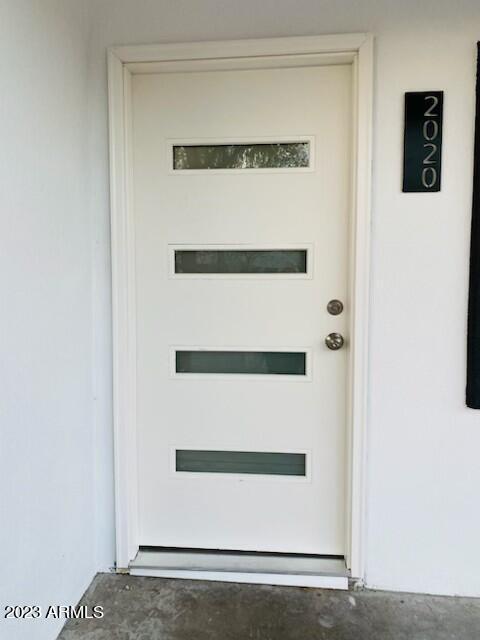 Building Photo - 2020 E Weldon Ave