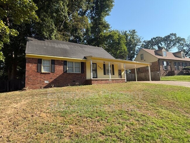 Building Photo - 3182 Casann Cove