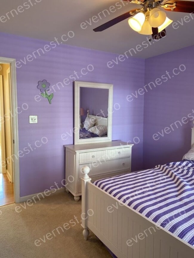 Building Photo - Stunning 3 Bed, 2 Bath House in Locust Gro...