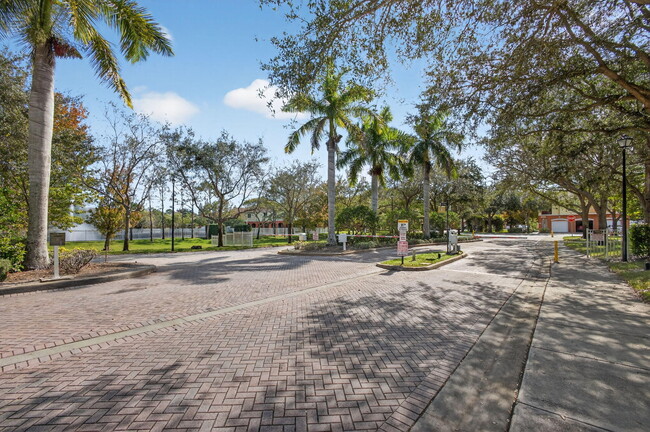 Building Photo - 59 SE Palermo