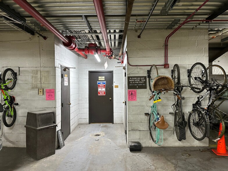 Building Photo - 740 S Federal St