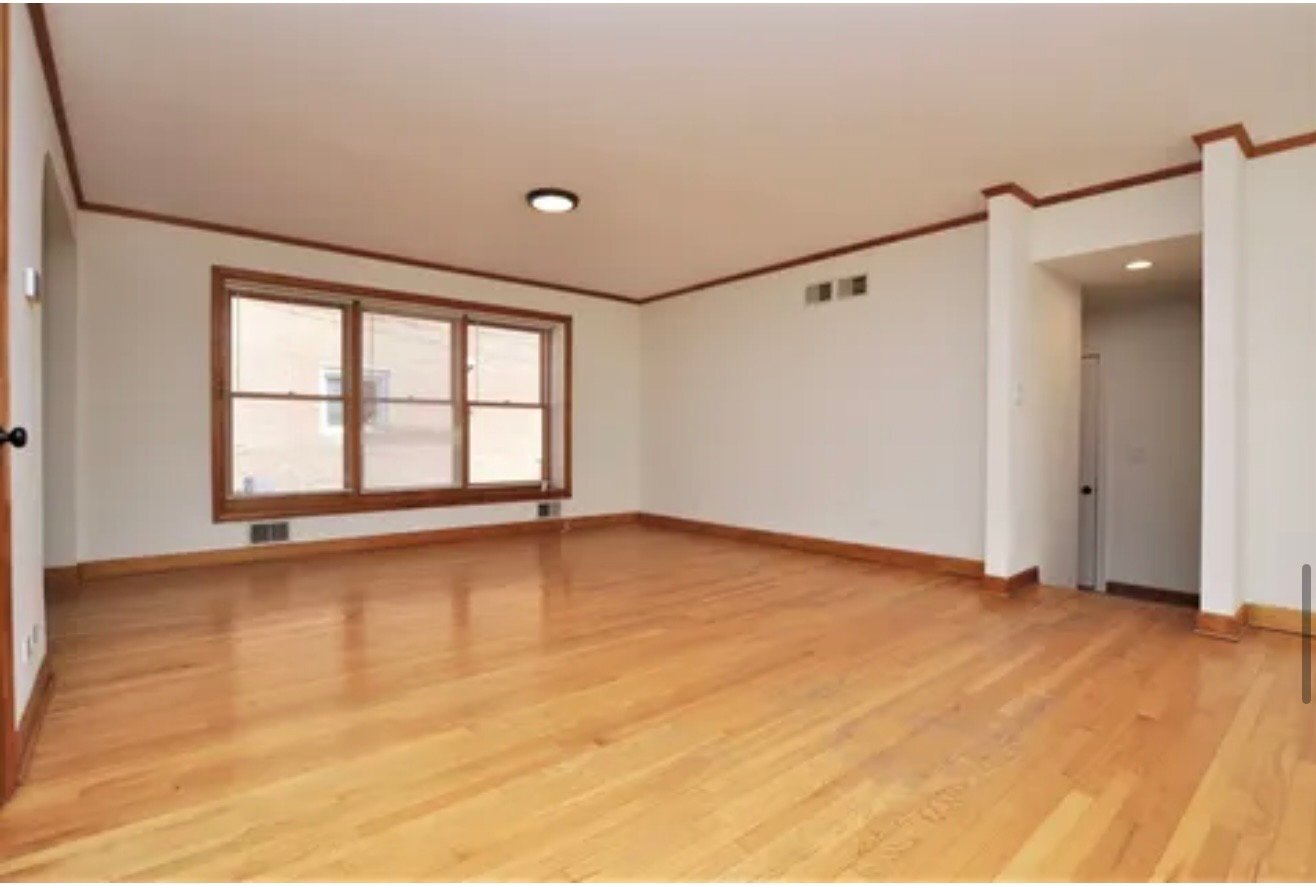 Building Photo - 6815 N Lowell Ave