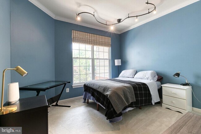 Building Photo - 3 bed 3 bath home in Havre de Grace