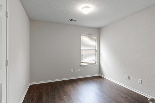 Building Photo - 14143 Astonshire Ln