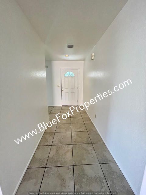 Building Photo - 610 W Cassidy Pl