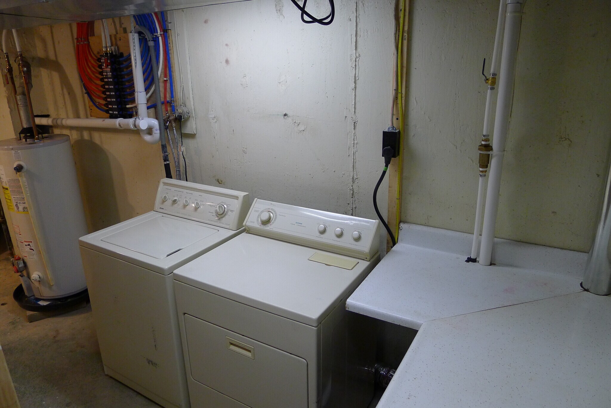 Building Photo - 278 Valley View Road