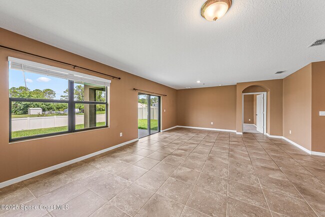 Building Photo - 1310 Mineral Lp Dr NW