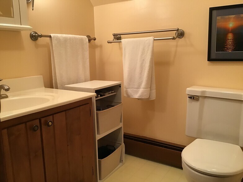 second floor half bath with shower stall - 5304 Lakeside Blvd
