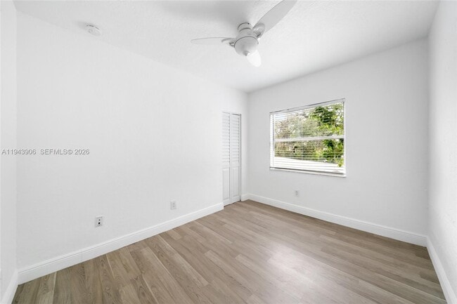 Building Photo - 3262 Elizabeth St