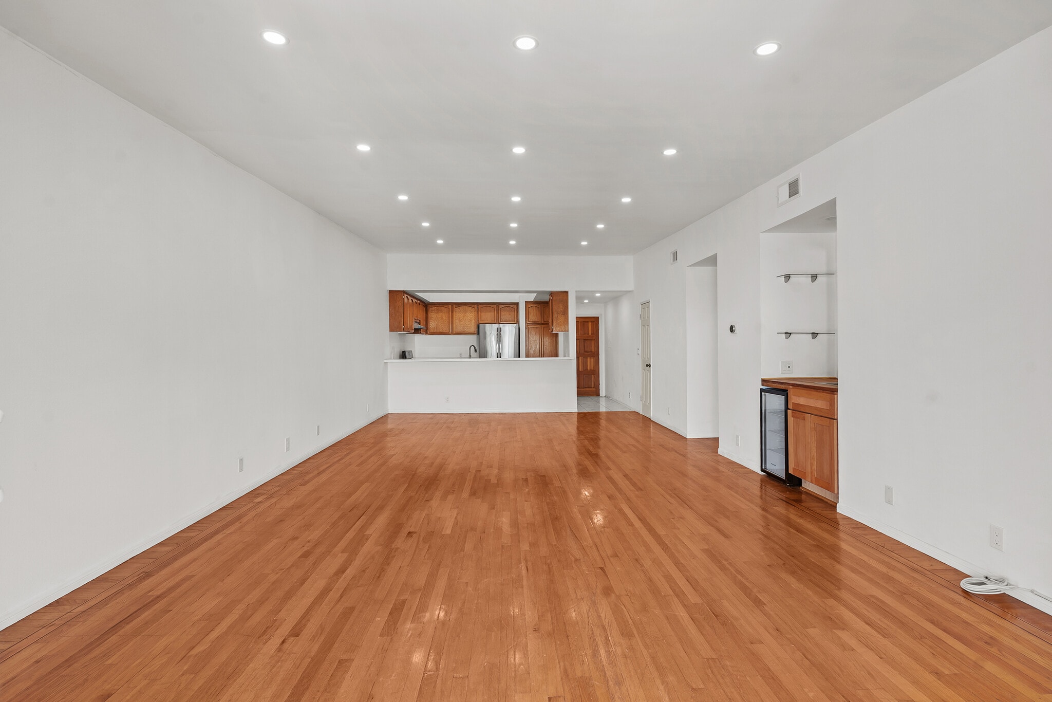 Building Photo - 1559 Winona Blvd