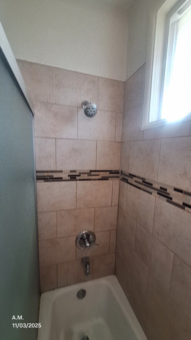 Building Photo - 4037 W El Segundo Blvd