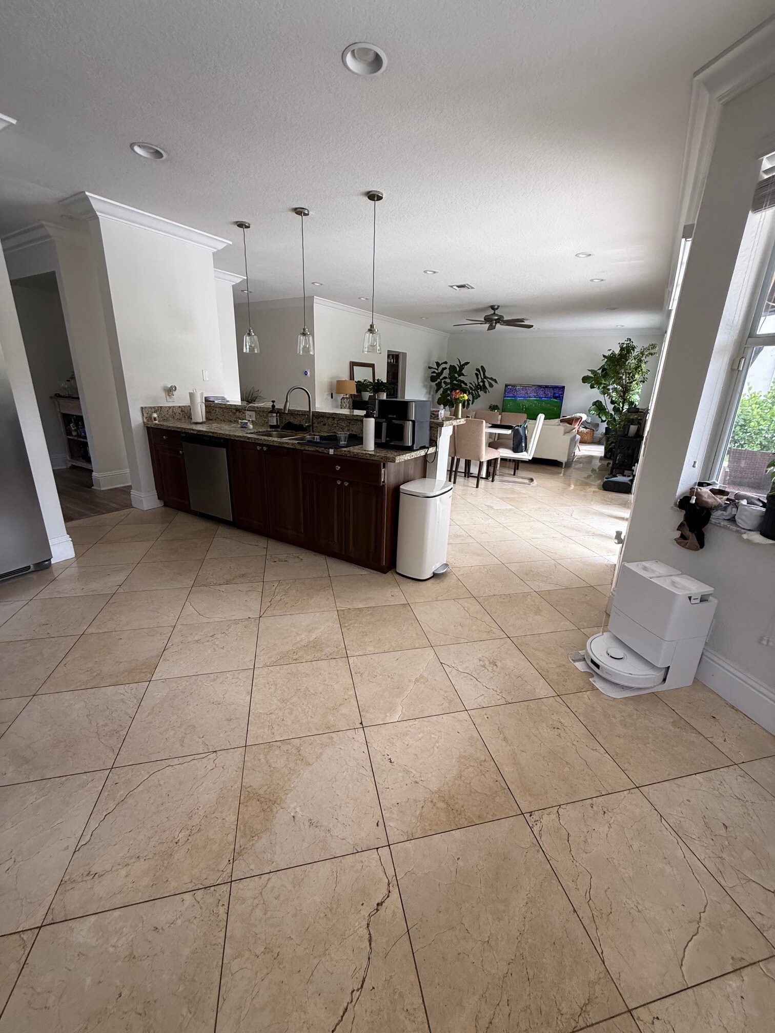 Building Photo - 947 Nandina Drive