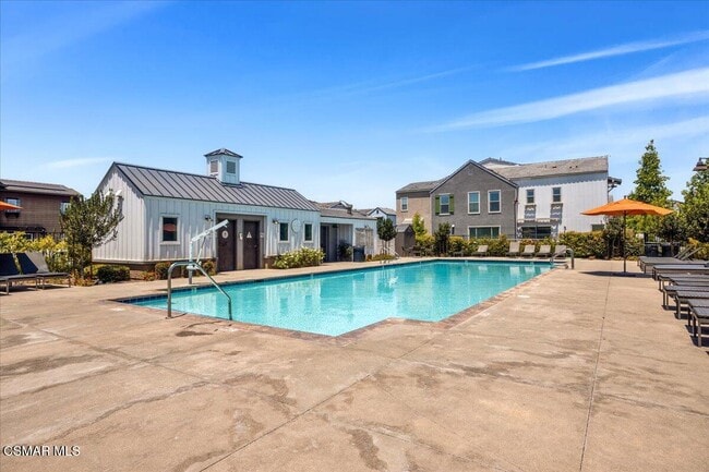 Building Photo - 215 Red Brick Dr