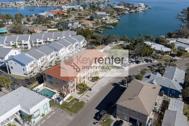 Building Photo - 130 164th Ave