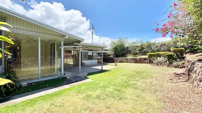 Building Photo - SPACIOUS 4 BEDROOM HOME IN DESIRABLE AIEA ...