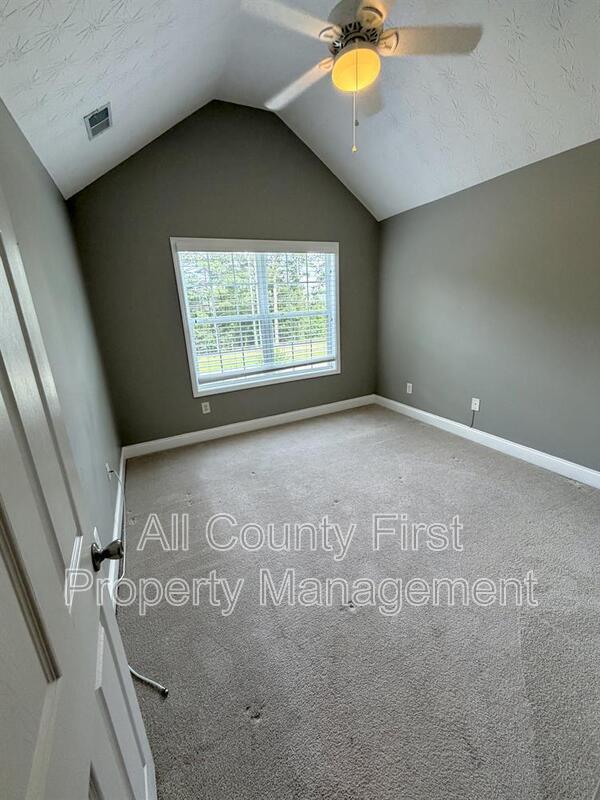 Building Photo - 3673 McDaniel Mill Rd SW