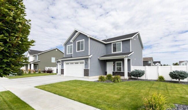 Building Photo - Beautiful 4 Bed, 2.5 Bath Home for Rent in Summerfield