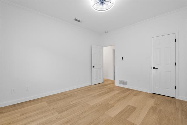 Building Photo - 5742 Ledgestone Dr