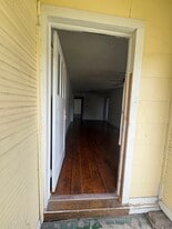 Building Photo - 210 Claremont Ave