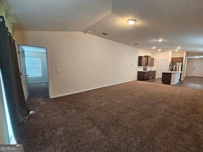 Building Photo - 137 Teakwood Dr