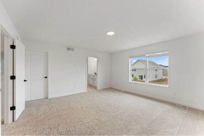 Building Photo - 18325 Gladiator Dr