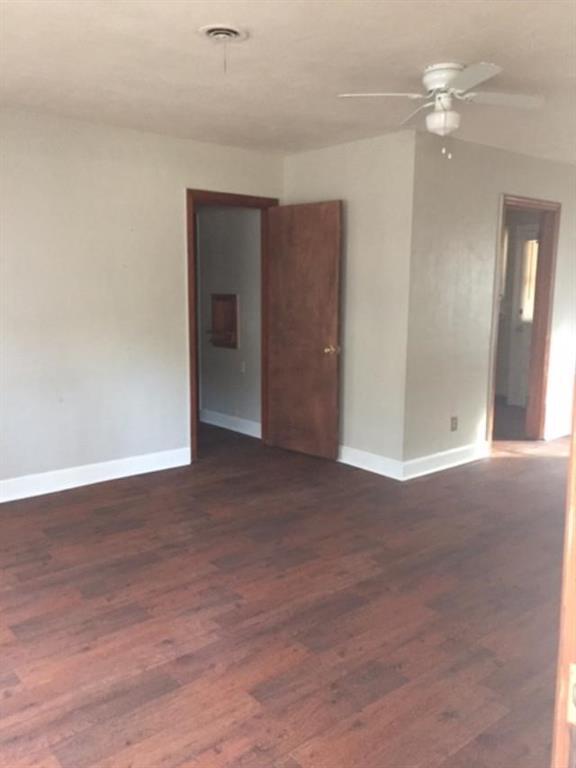 Building Photo - 2359 Vermillion Dr