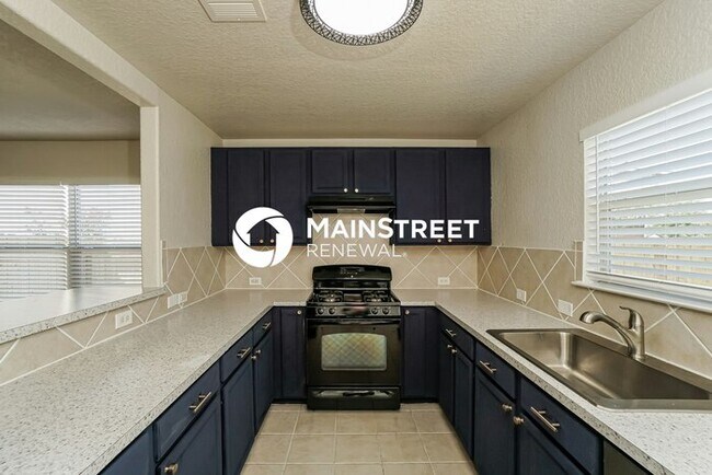 Building Photo - 4 Bedroom Pet-Friendly Home in SAN ANTONIO, TX with Main Street Renewal