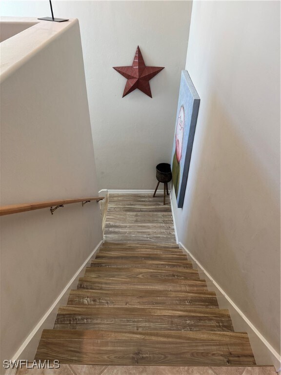 Building Photo - 1262 Sweetwater Ln