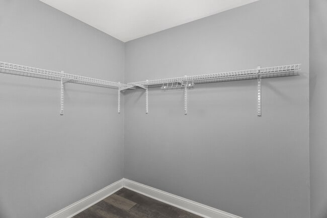 Building Photo - 7020 Andover Ct