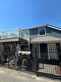 Building Photo - 1 bedroom one bath condo in the heart of Downtown Renton