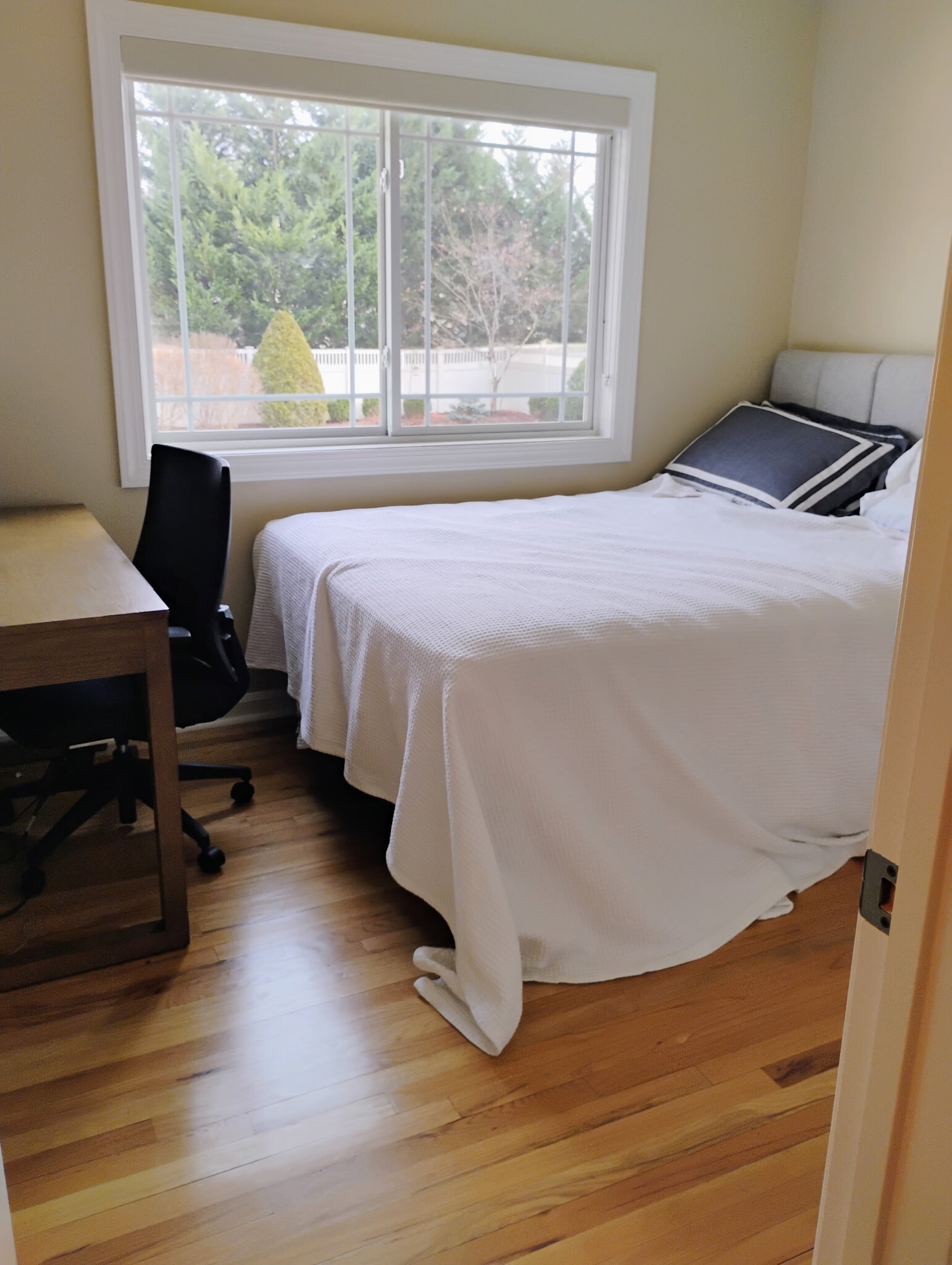 Building Photo - 9 Harris Pl