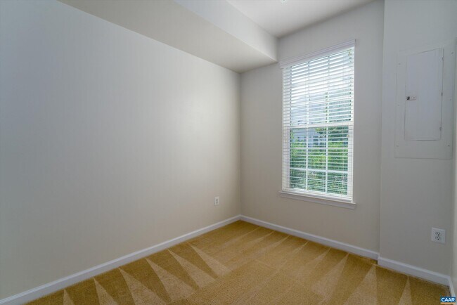 Building Photo - 2192 Silkwood Ct