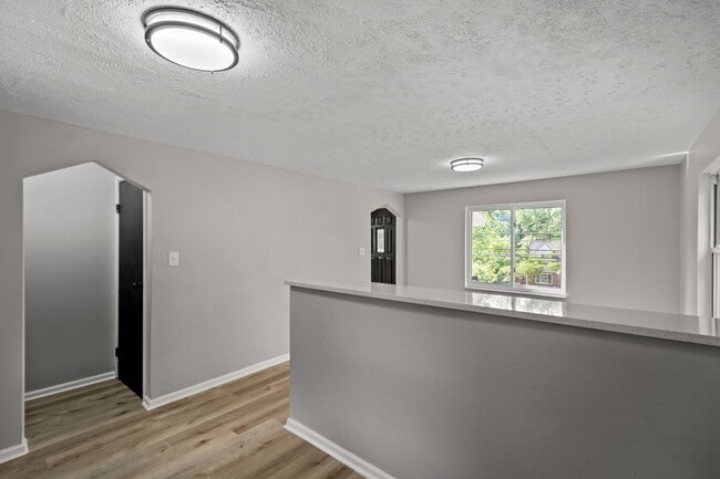 Building Photo - Stunning 3 bedroom home in Penn Hills avai...