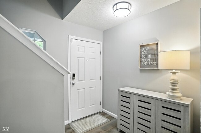 Building Photo - 6495 Titania Dr