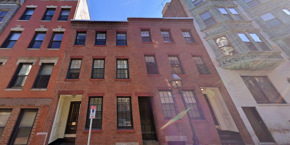 Primary Photo - 61 Joy St
