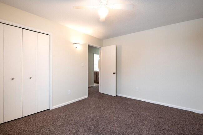Building Photo - CALL US TODAY AT (505) 808-6467 TO SCHEDULE A CONVENIENT SHOWING