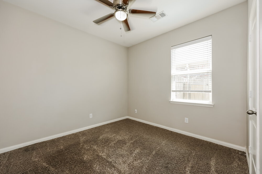 Building Photo - 6120 Chalk Hollow Dr