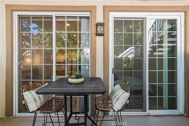 Building Photo - 24143 Del Monte Dr.