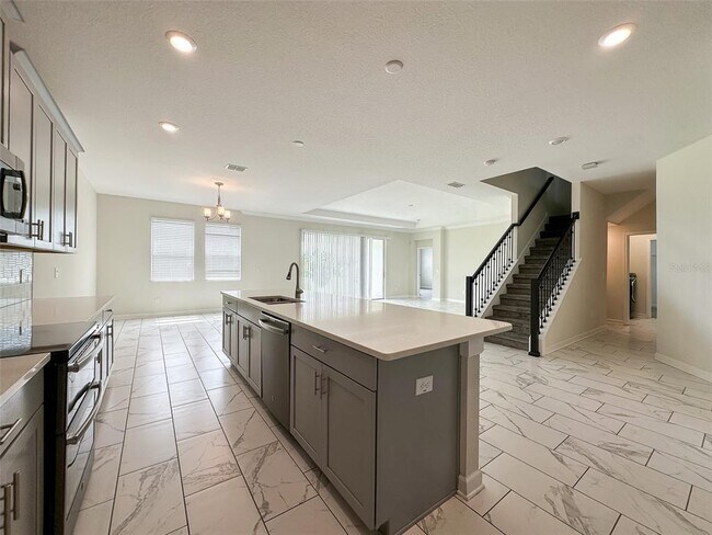 Building Photo - 14873 Winter Stay Dr