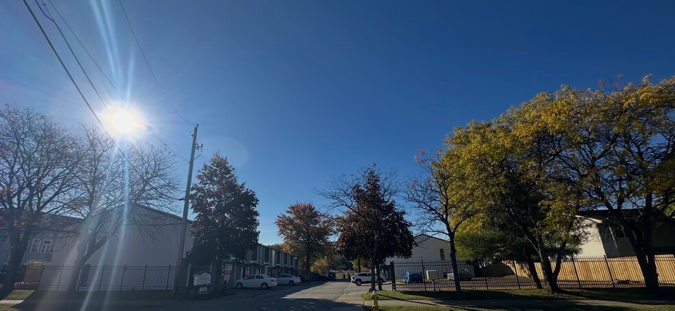 Street View - Akron U Townhomes - Student Housing