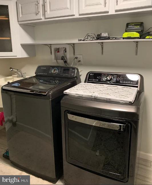 Building Photo - 15108 Kallaste Dr