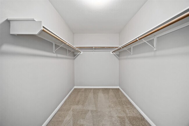 Building Photo - 16267 Silver Wing Ln