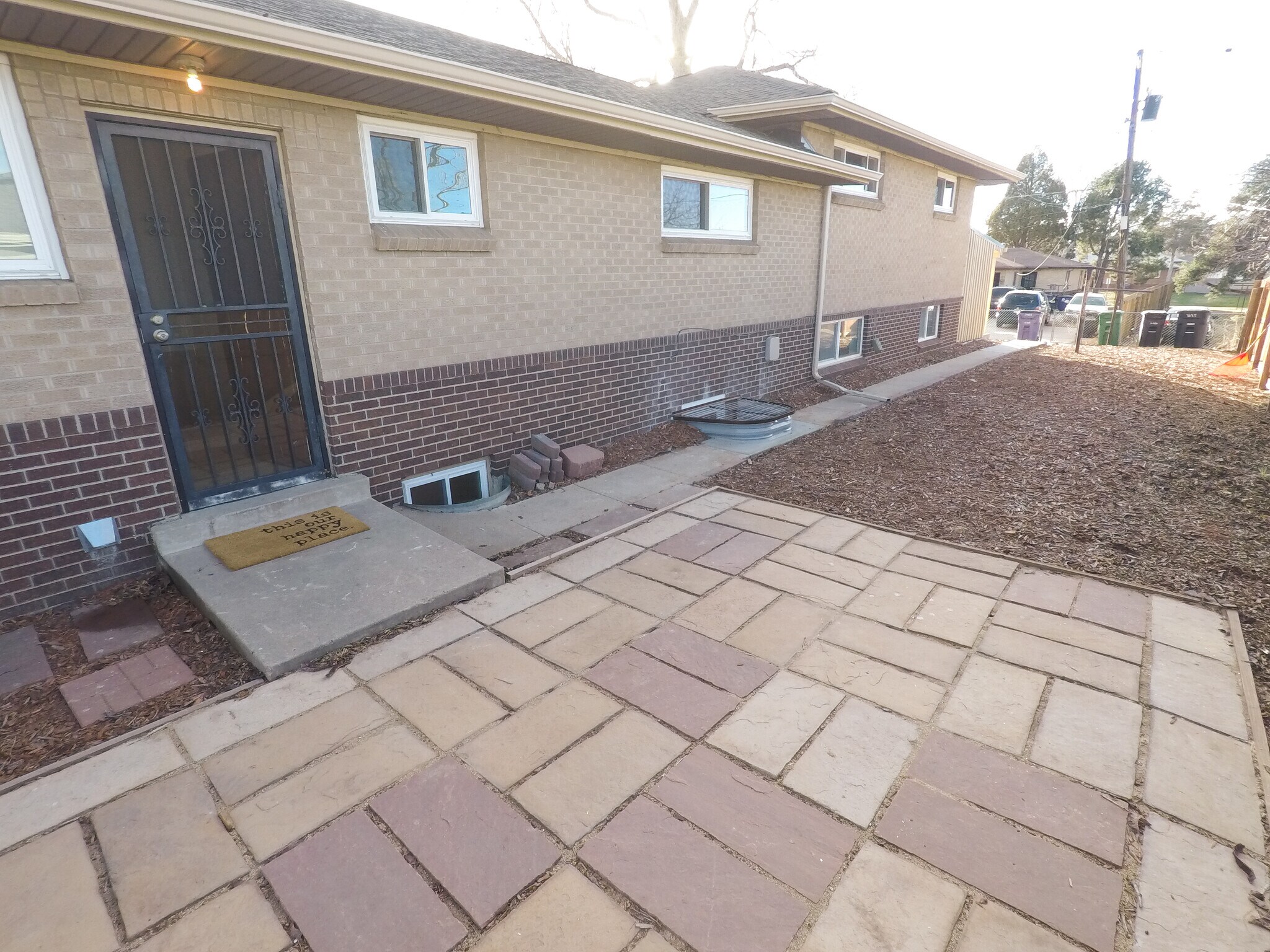 Building Photo - 3685 Ivanhoe St