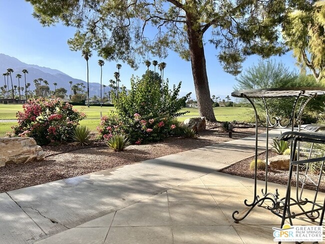 Building Photo - 5304 Los Coyotes Dr