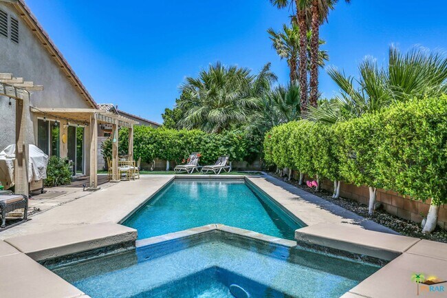 Building Photo - Escape to Your Private Desert Oasis in Pal...