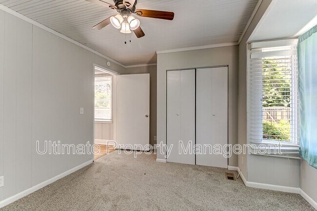 Building Photo - 5332 Wrightsville Ave