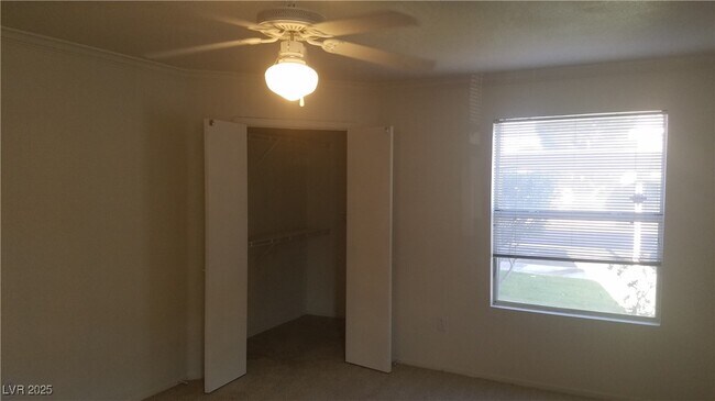 Building Photo - 8101 W Flamingo Rd