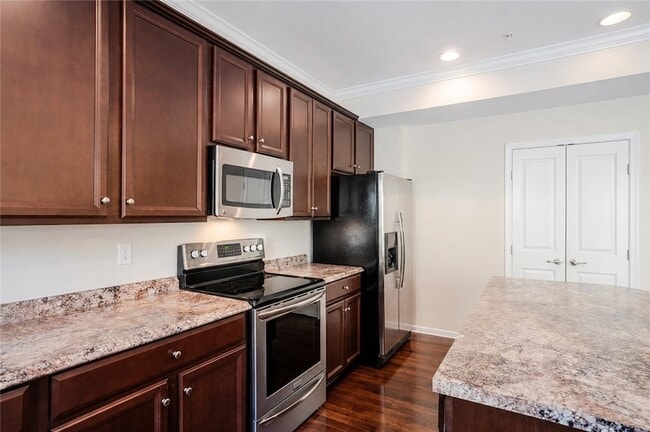 Building Photo - 248 Broadstone Dr