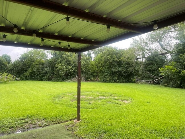 Building Photo - 12803 Segrest Dr