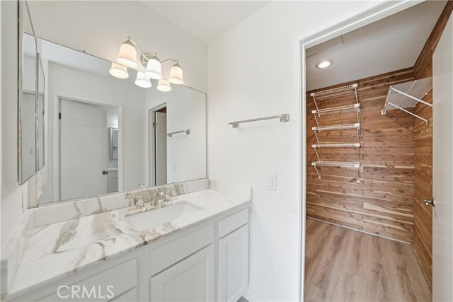 Building Photo - 337 Deerfield Ave